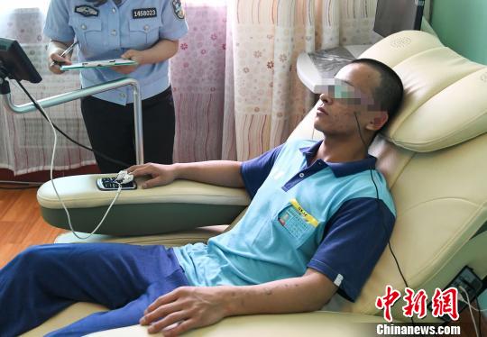 山西省戒毒管理局下屬共有13個戒毒場所和一個涉毒病殘所(山西省戒毒康復(fù)醫(yī)院)籌建處，其中省屬戒毒所9個，市屬戒毒所4個?！⊥踅ㄜ?攝