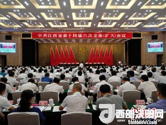 劉奇:聚焦269個深度貧困村越到關(guān)口越要精準(zhǔn)務(wù)實(shí)